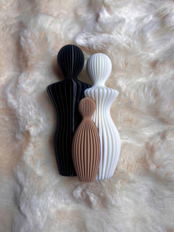 3D Beeldenset "Gezin met 1 Kind" – Stijlvol & Symbolisch
