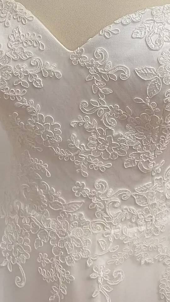 Schneidermeisterin für Brautkleid mit Spitze Mönchengladbach