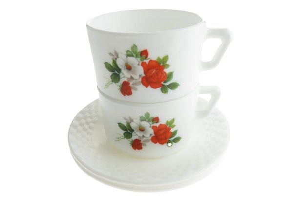 Arcopal kop en schotels - Set van 2