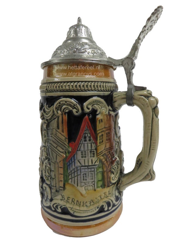 Duitse bierpul met tinnen deksel