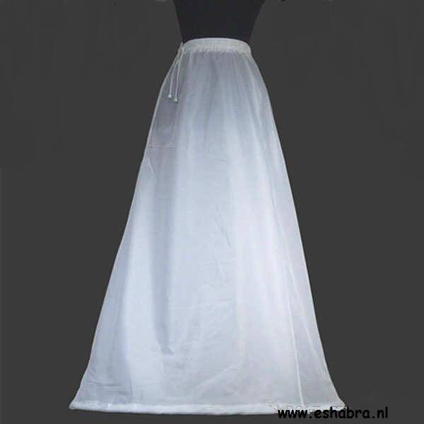 witte 1 rings onderrok! (b)