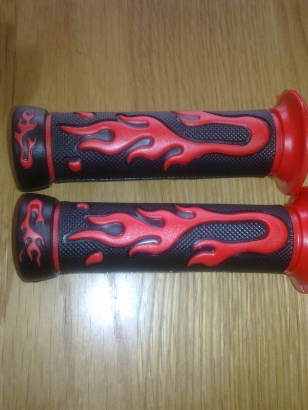 motor handvatten vlam rood