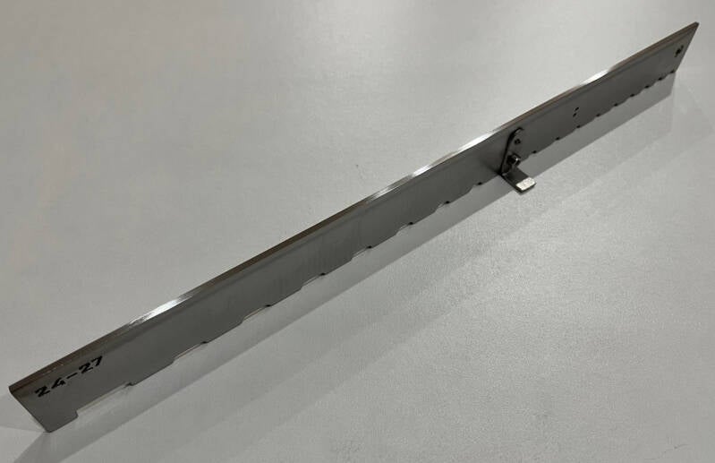 24"-27" + Straight Edge