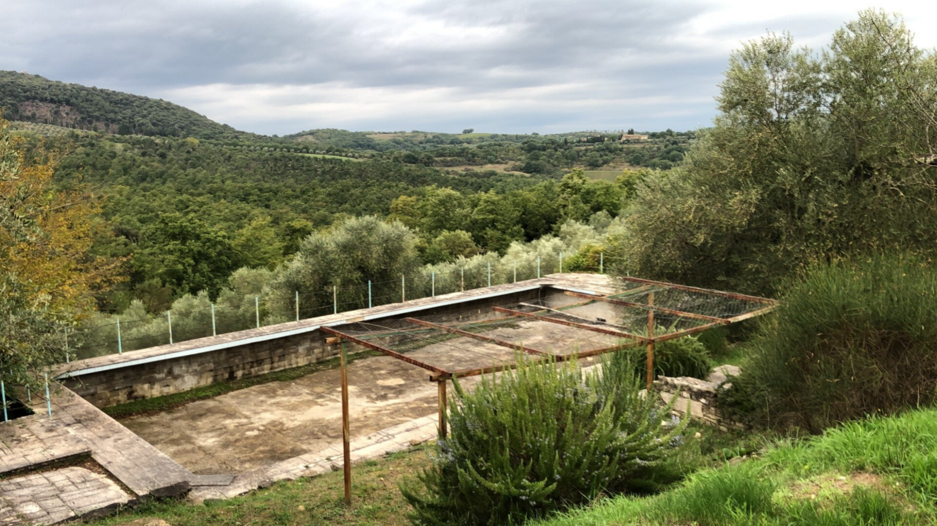 Agriturismo in the Crete Senesi.