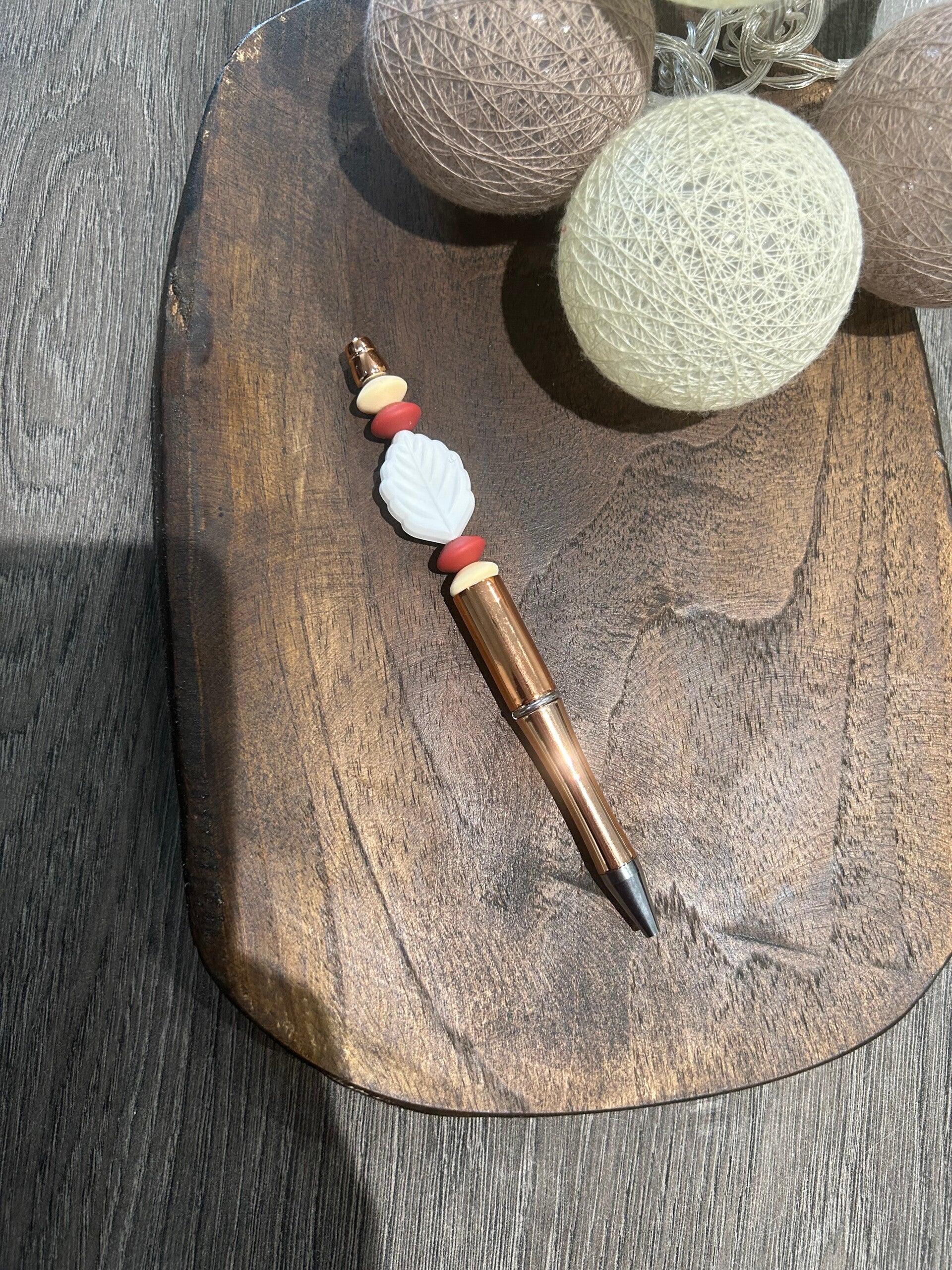 Stylo petite feuille rose gold