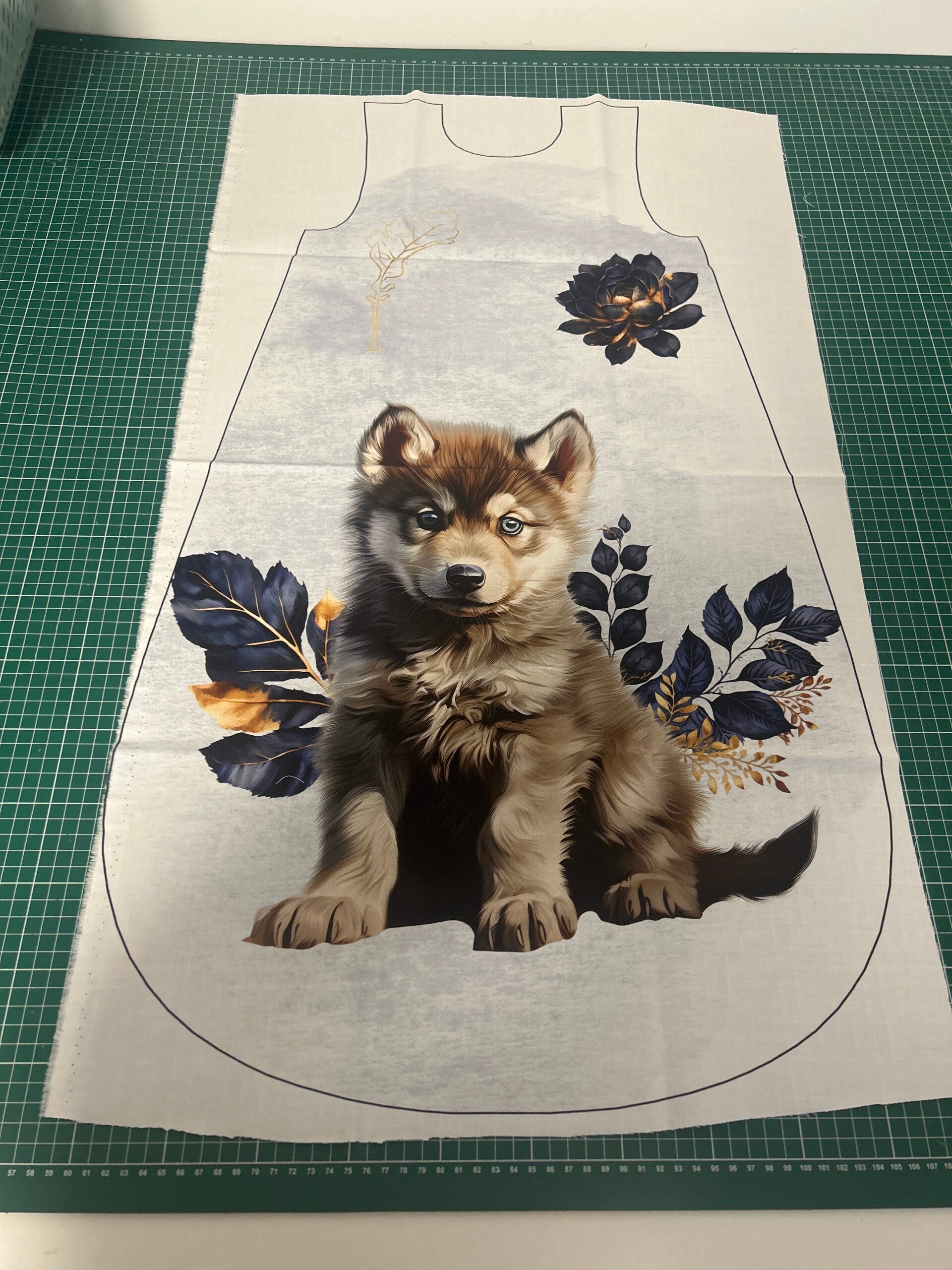 Devant panneau gigoteuse 6-18 mois loup abyssal