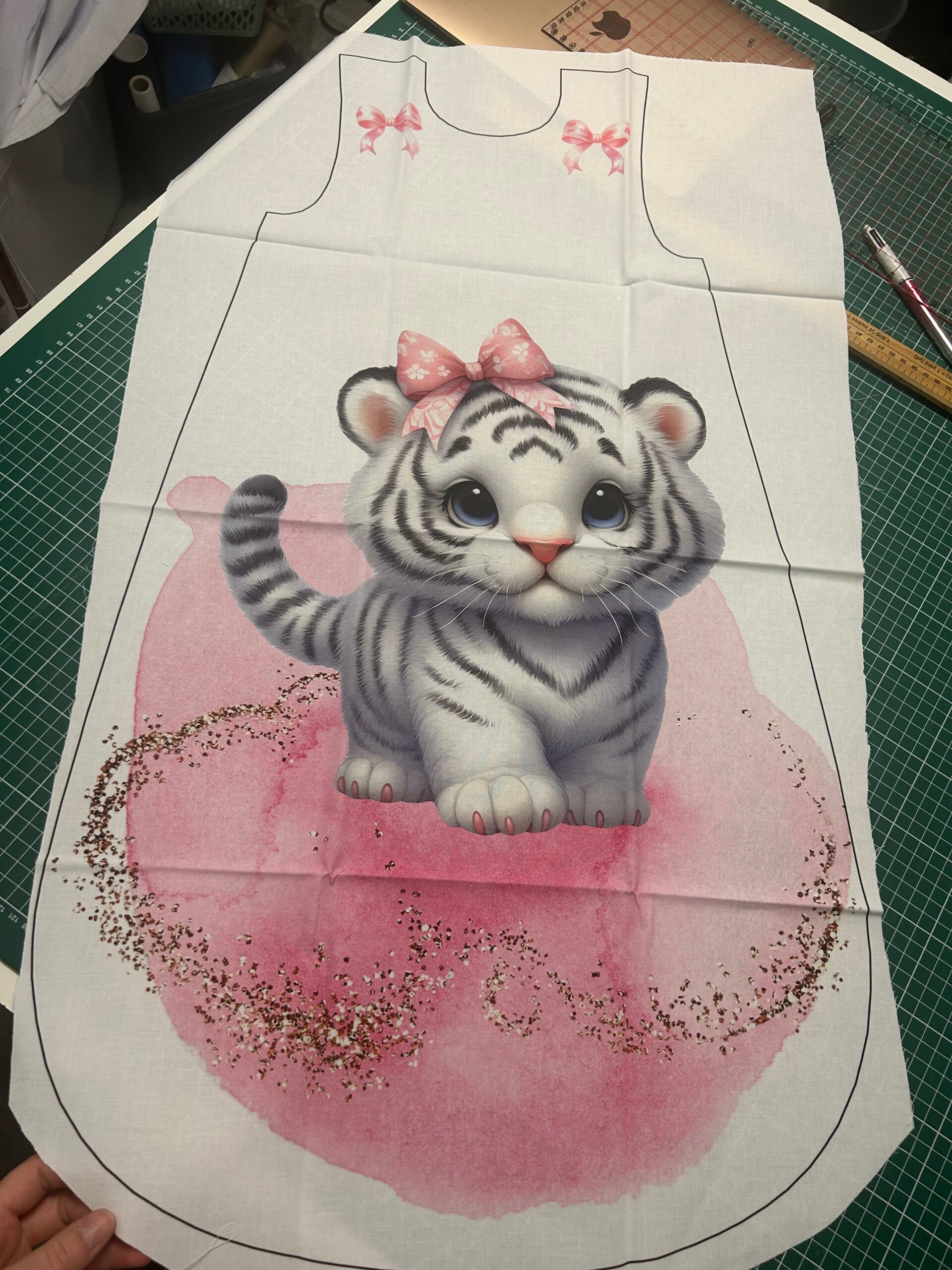 Devant panneau gigoteuse 6-18 mois Nemesis