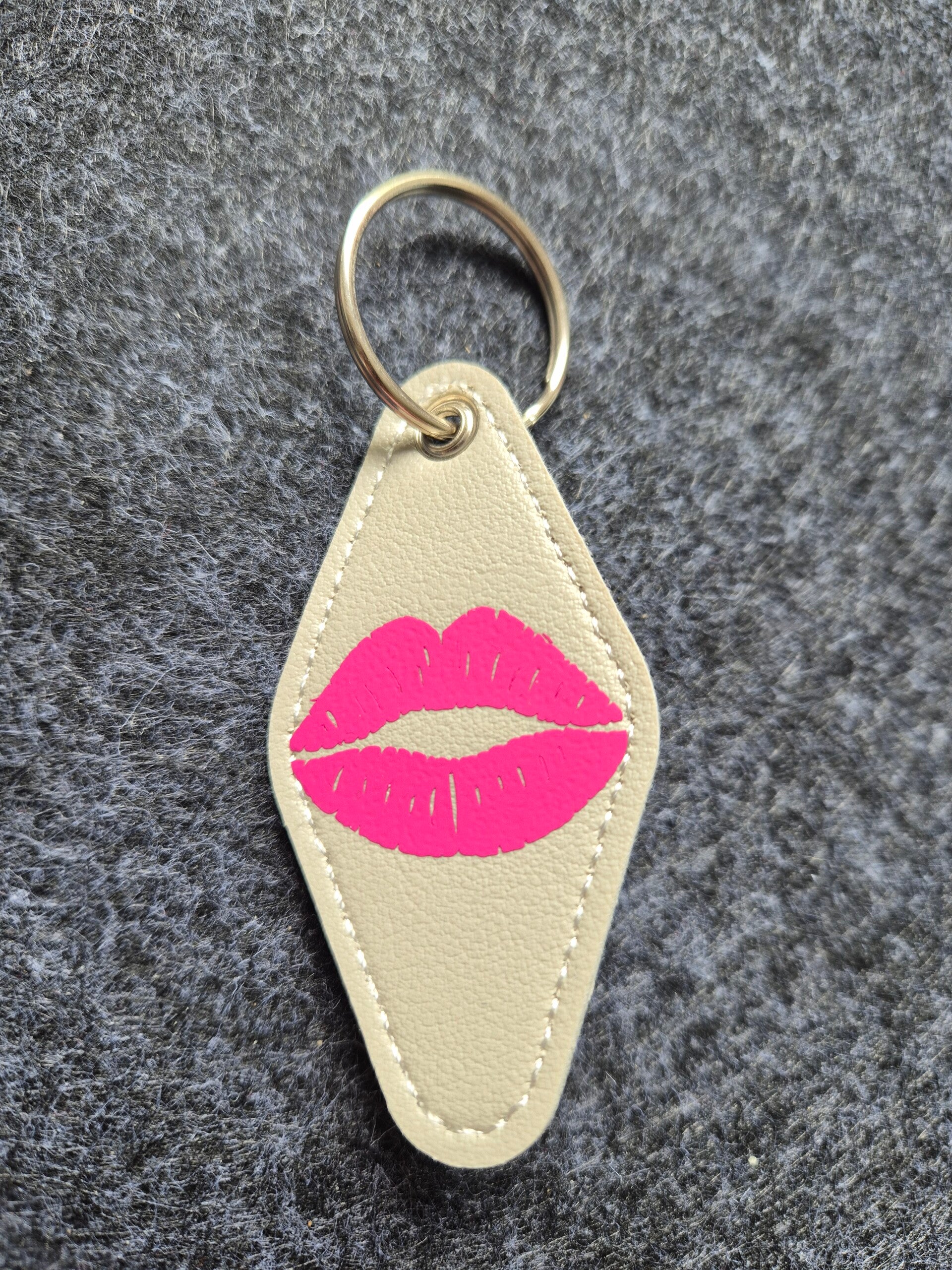 Leder schlüsselanhänger Kussmund