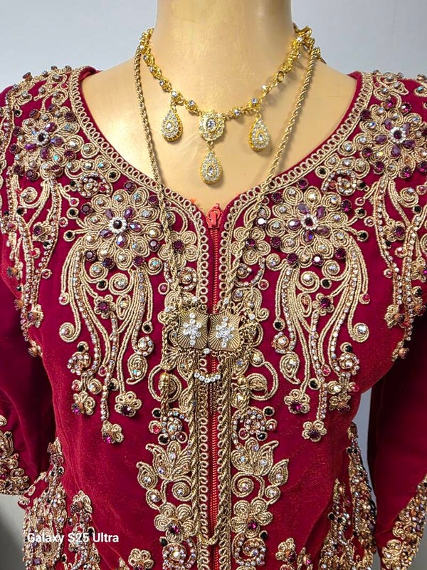 Karakou fetla rouge bordeau