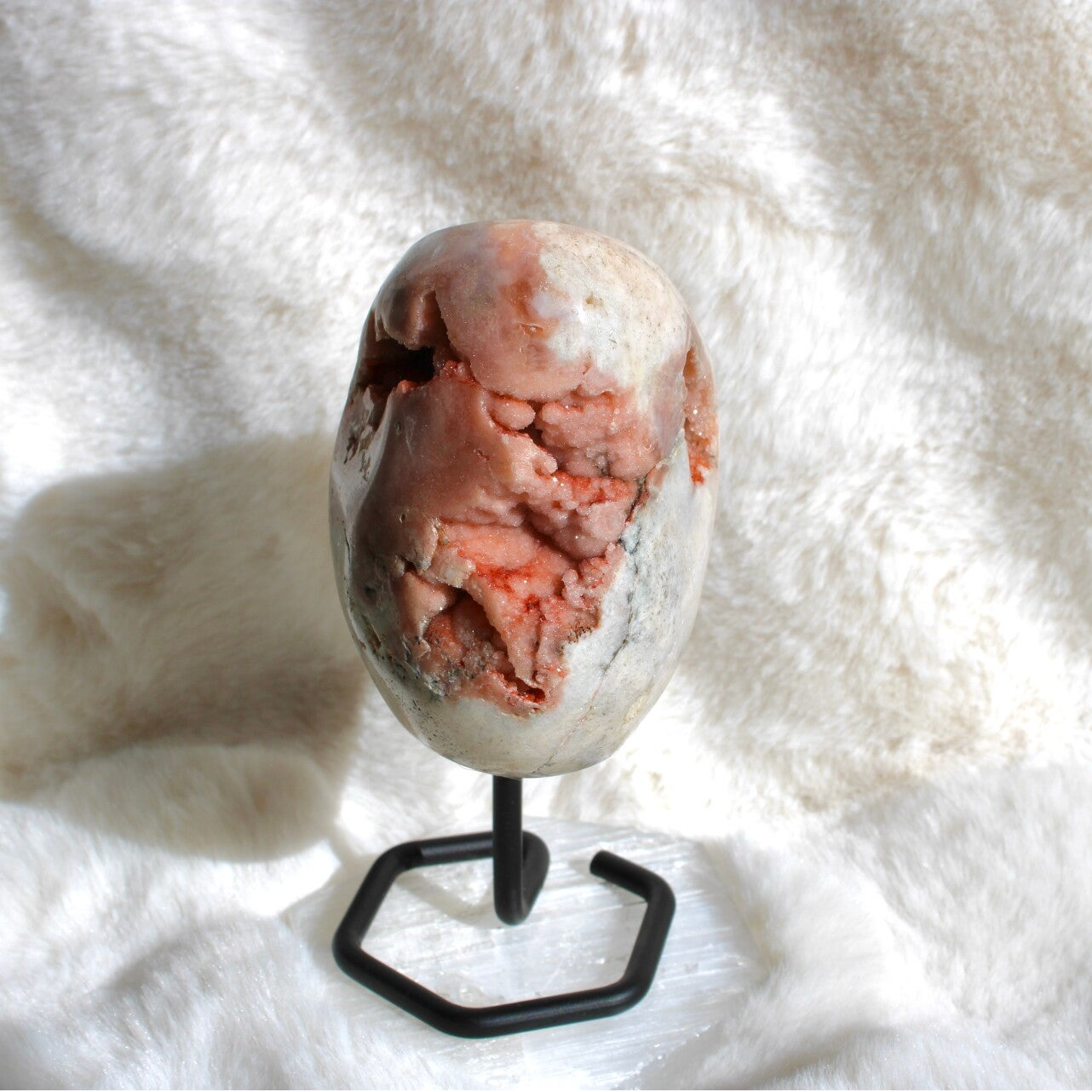 Roze Amethist op pin