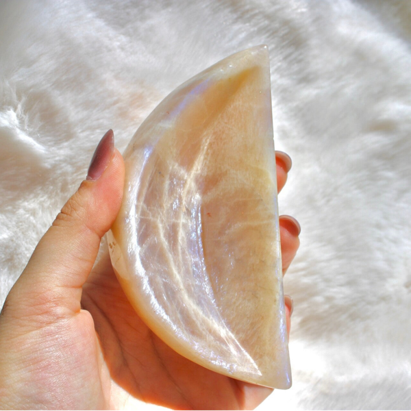 Maansteen ‘lunar whisper’ schaal