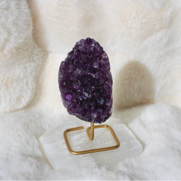 Amethist op pin