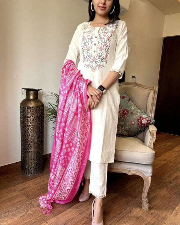 Churidhar set 3pcs Kadhi Silk
