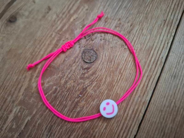 FILIGRANES Armband Smiley NEONPINK