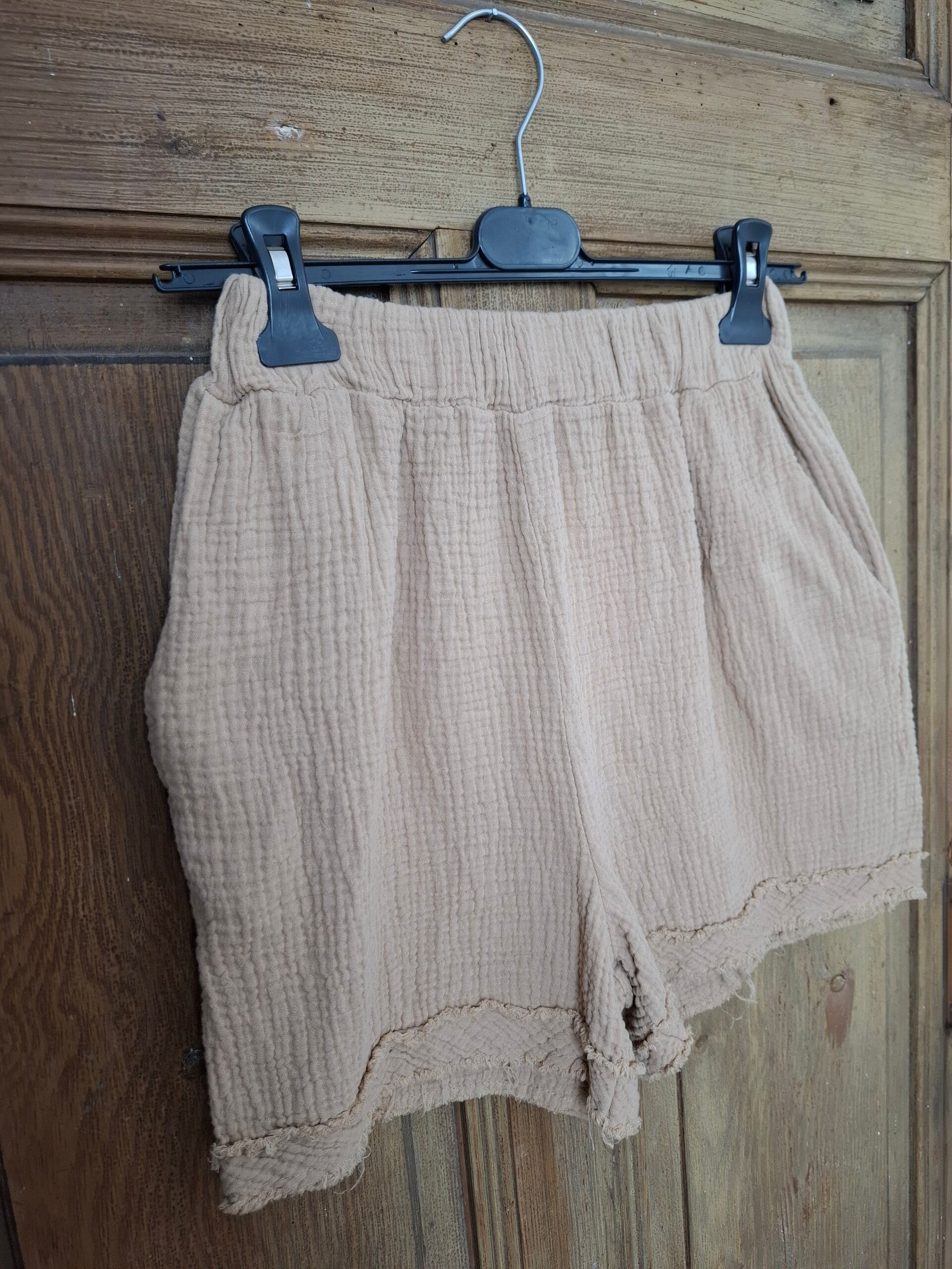 SHORTS Musselin SAND