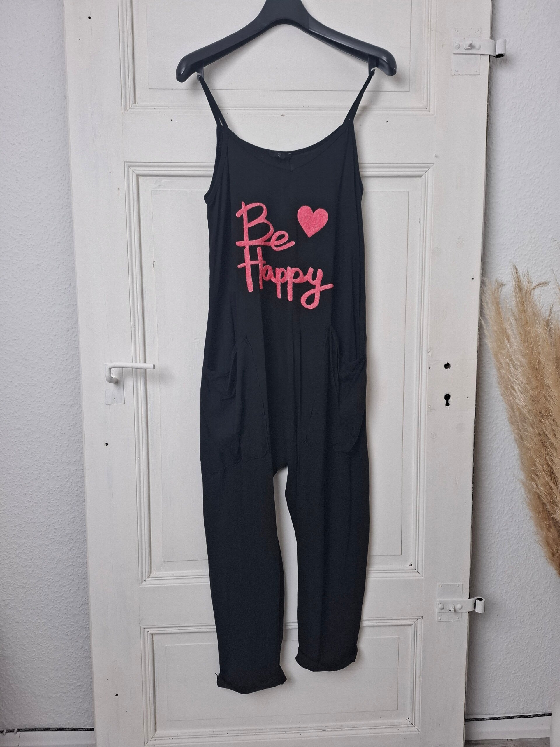 JUMPSUITE schwarz BE HAPPY