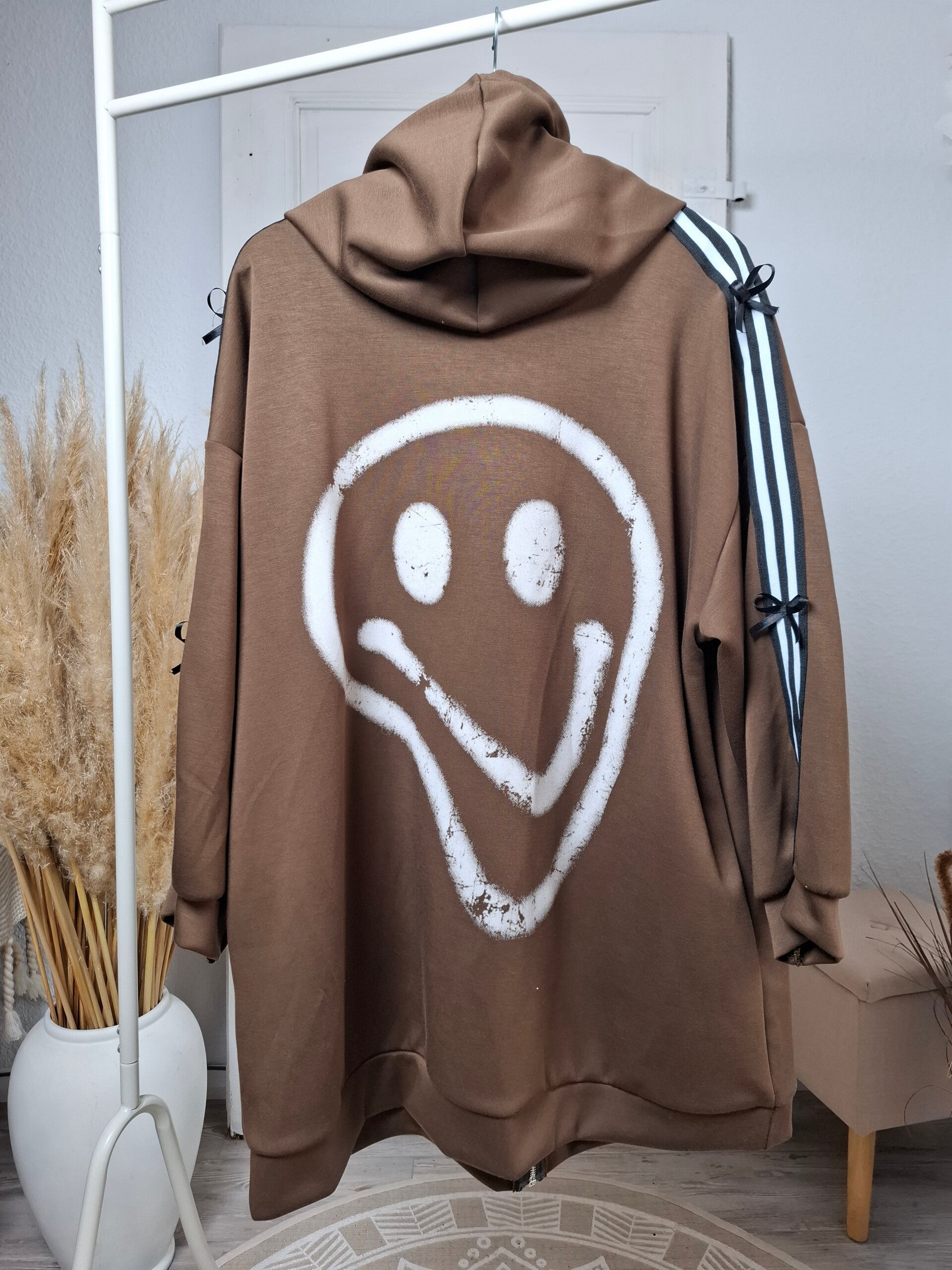 SWEATJACKE Smiley SCHOKO