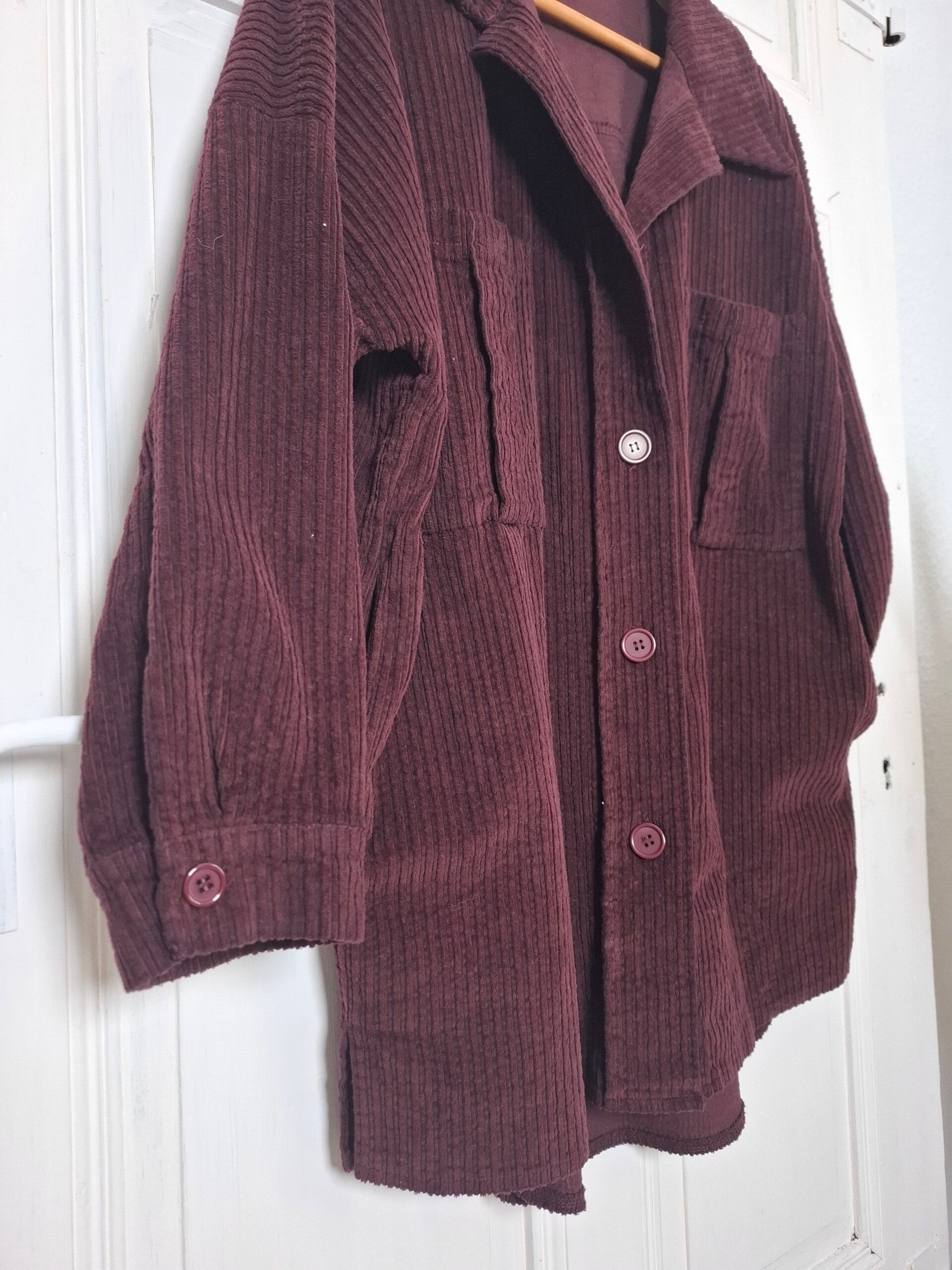 OVERSIZE Cord Hemd BURGUNDY