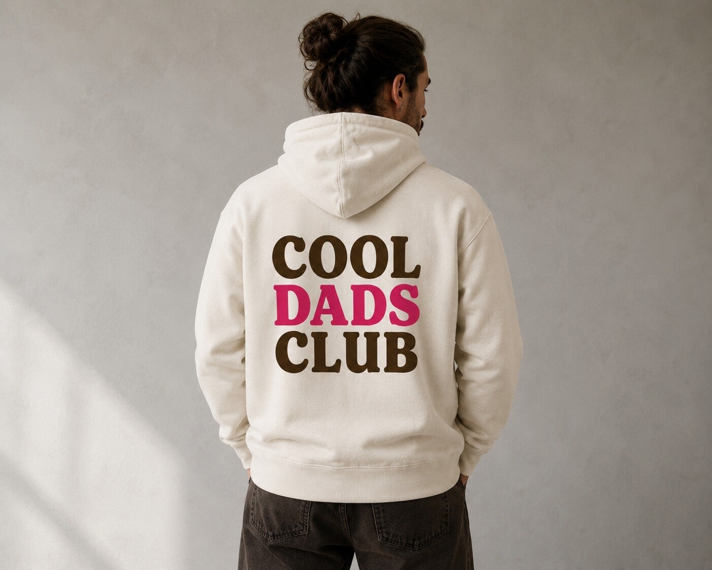 COOL DADS CLUB Hoodie Natur | Herren Hoodie mit pinken Details