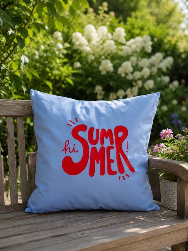 Outdoorkissen „hi Summer!“ – von mir designt & veredelt