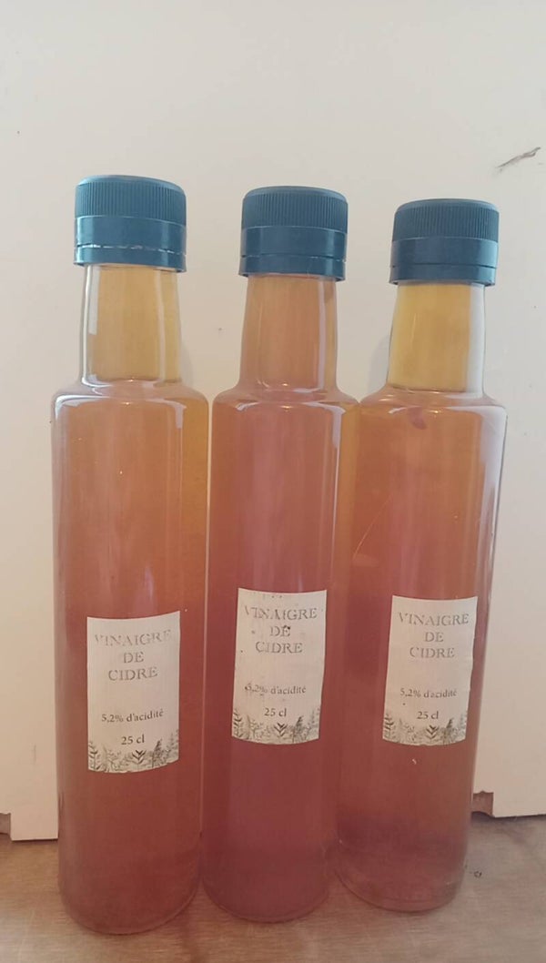 Lot de 3 bouteilles de vinaigre de cidre ( 25 cl )