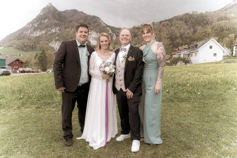hochzeit_mark_jacqueline_web_spezial_030-standard.jpg