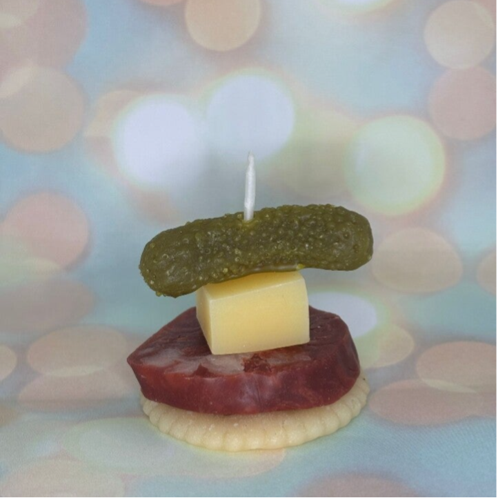 "Häppchen " Keks , Wurst , Käse , Gürkchen