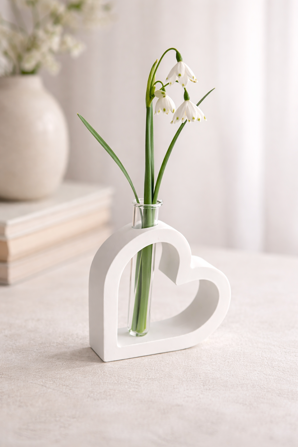 ♥️  Handgefertigte Herz-Vase aus Ceramic