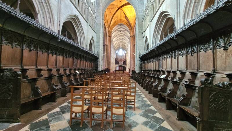 Les stalles de la cathédrale Saint-Paul-Aurélien