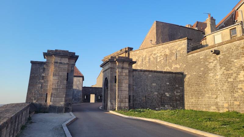 Les remparts de Langres