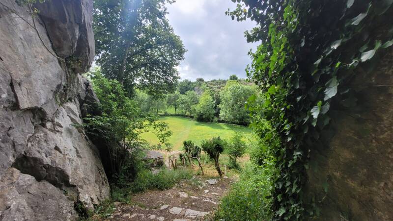 Vallée des grottes de Saulges