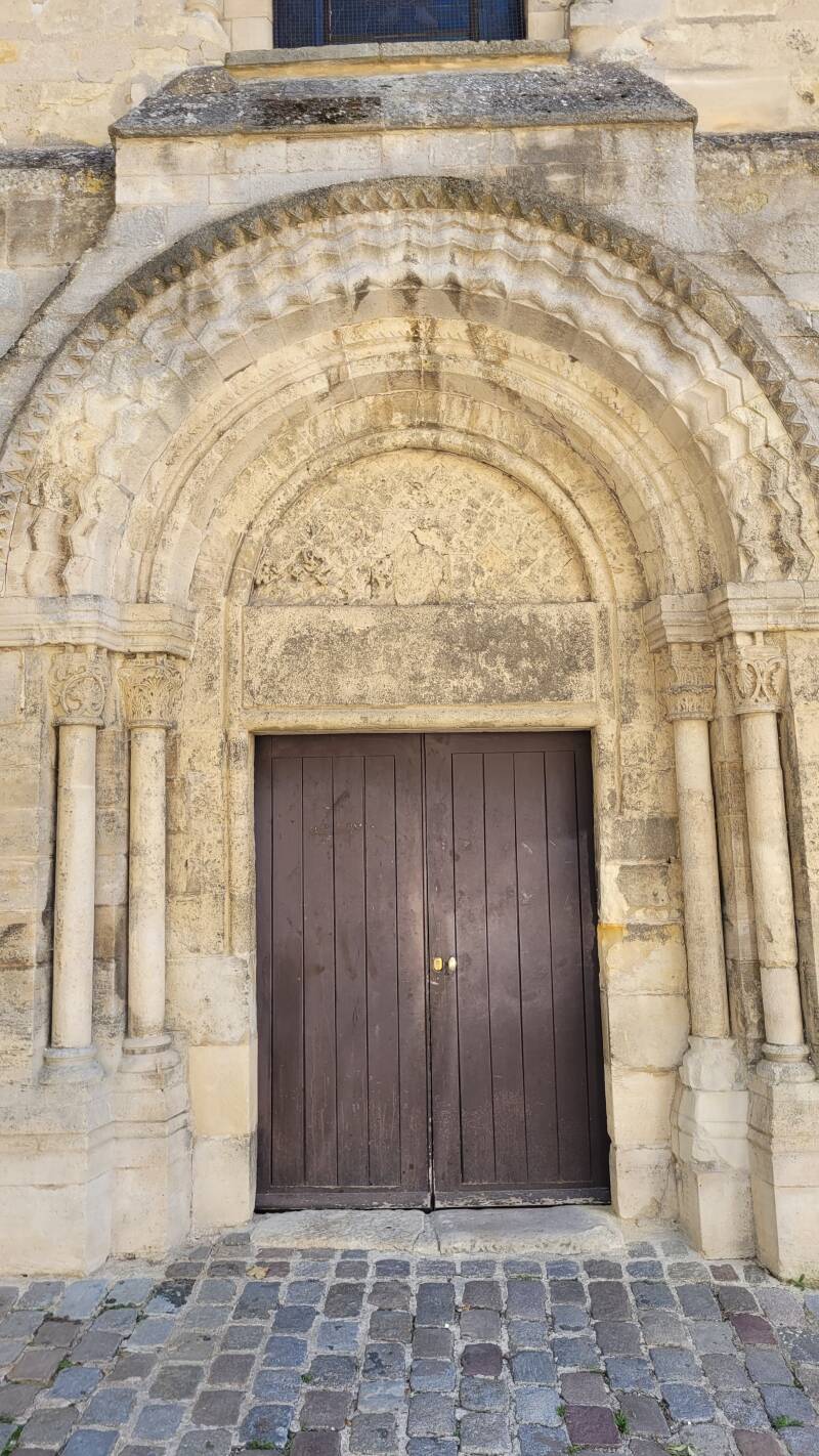 L'église Saint Justin à Louvres