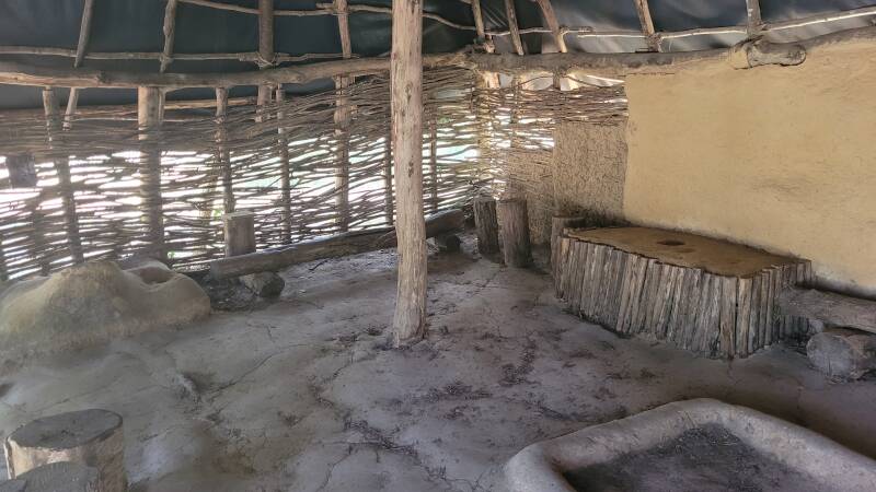 L'alignement des Pierres Droites