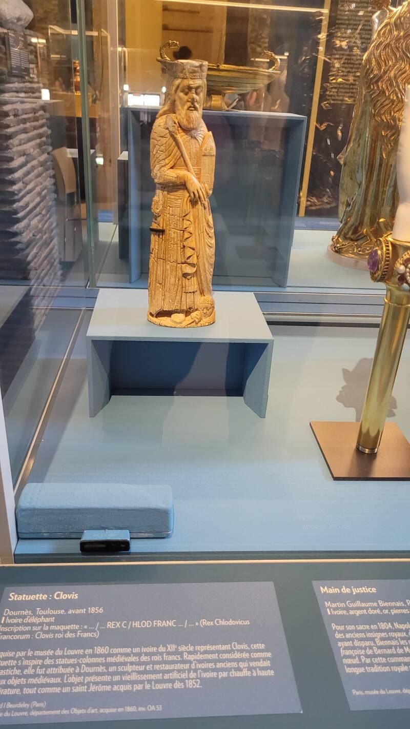 Le Moyen Âge du XIXe siècle. Créations et faux dans les arts précieux.