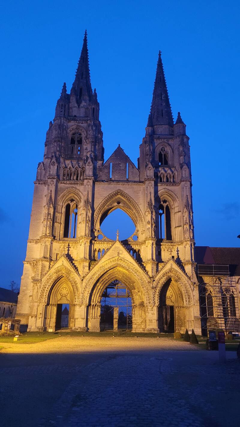L’abbaye Saint-Jean-des-Vignes