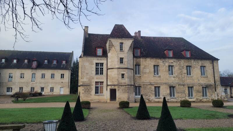 L’abbaye Saint-Jean-des-Vignes