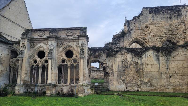 L’abbaye Saint-Jean-des-Vignes