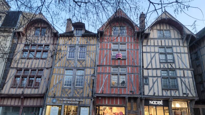 Troyes