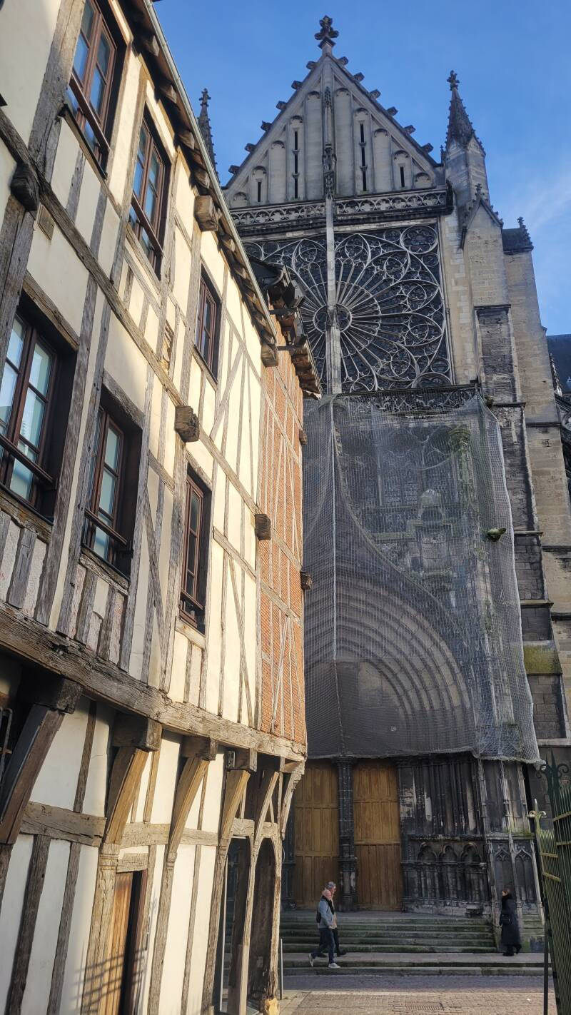 Troyes