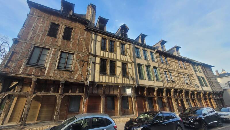 Troyes