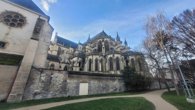 Troyes