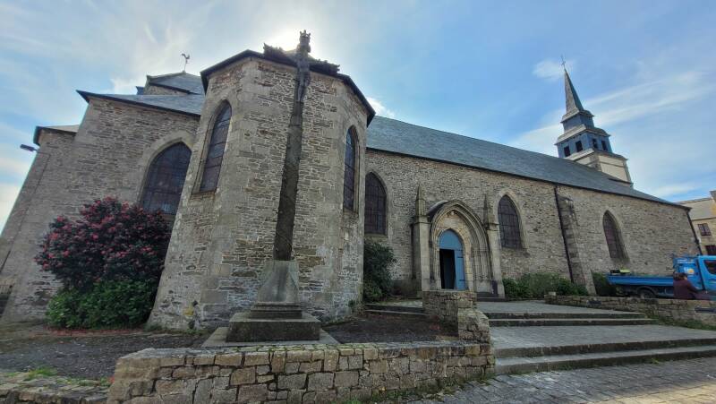 L'église Saint-Pierre de Corseul