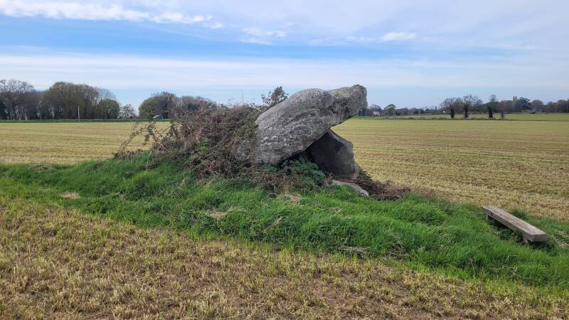 Dolmen de la Ville Tinguy