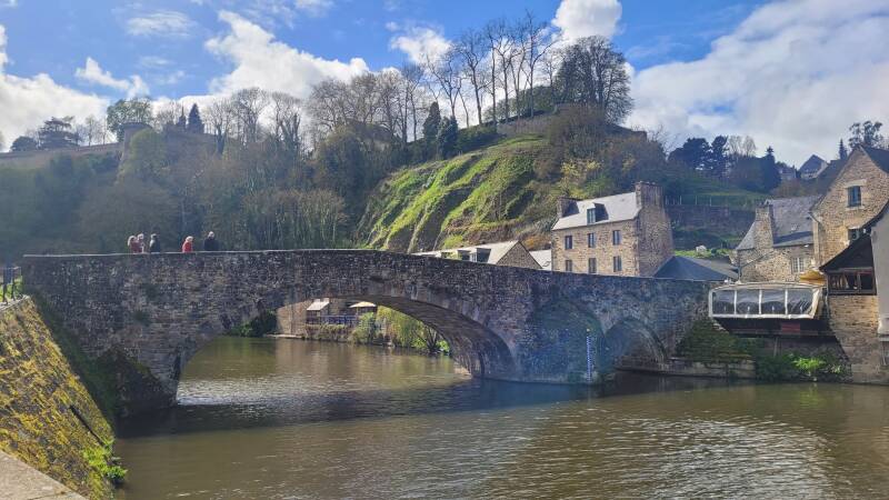 Dinan