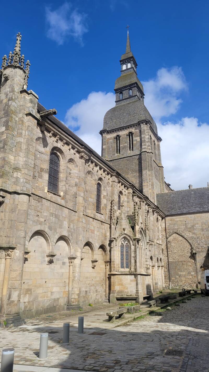 La basilique Saint-Sauveur de Dinan