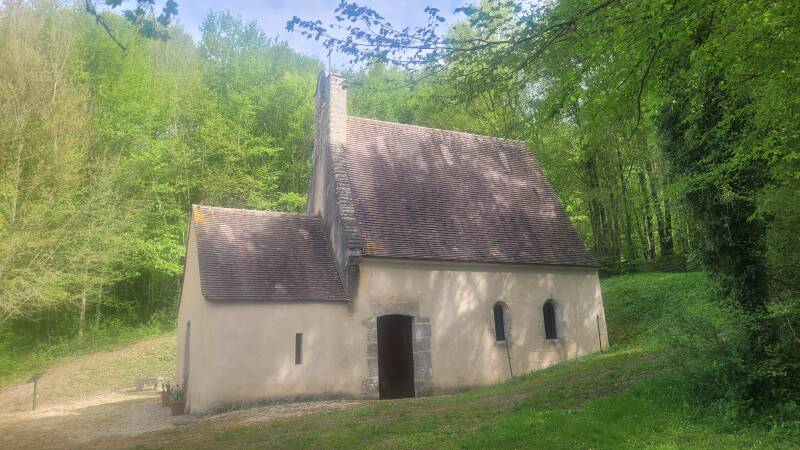 La Chapelle Notre-Dame de Pitié à Chevannes