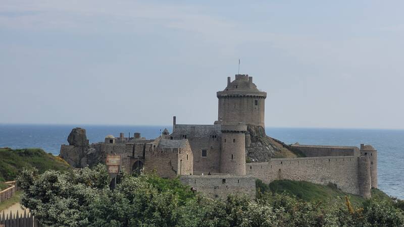 Château de La Roche Goyon ou Fort La Latte