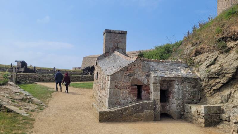 Château de La Roche Goyon ou Fort La Latte
