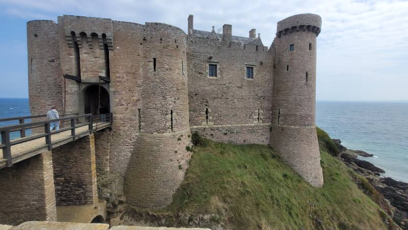Château de La Roche Goyon ou Fort La Latte