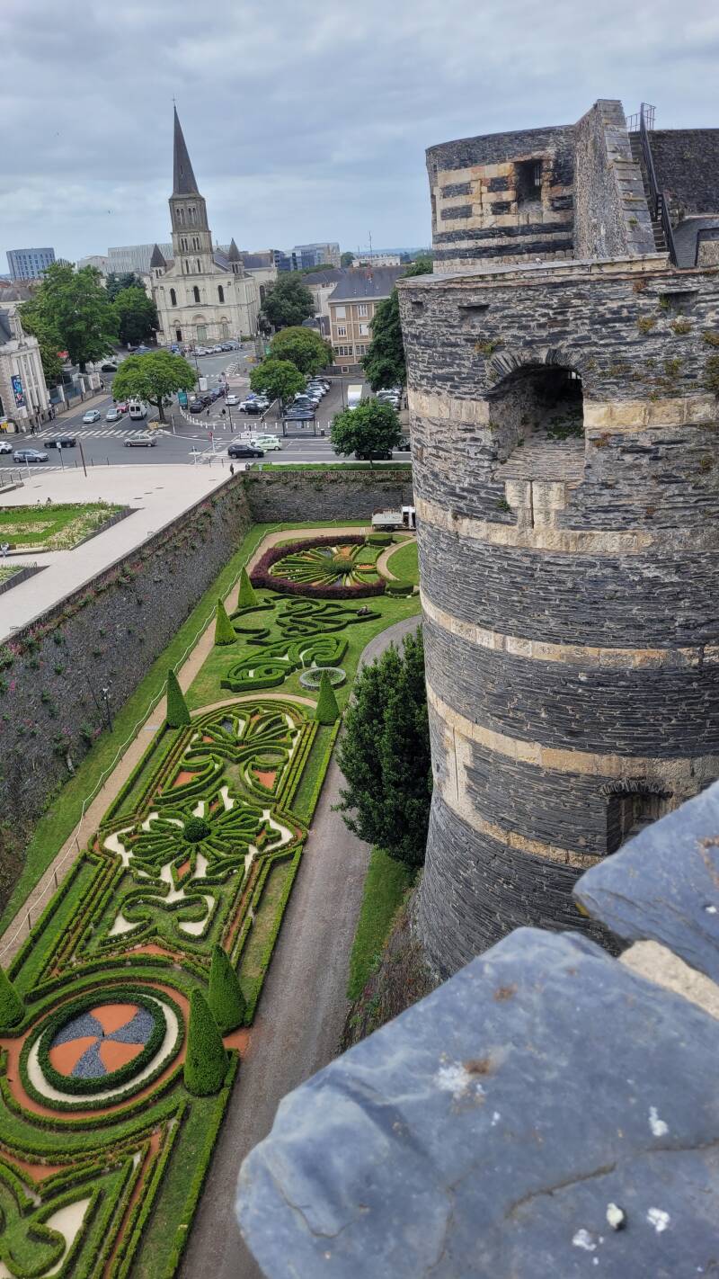 Le château d'Angers